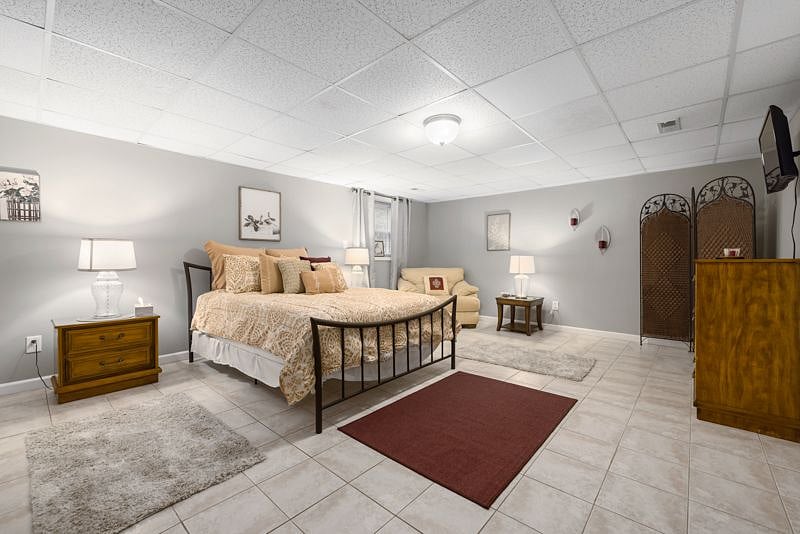 Furnished Finder property 320941_1 photo 11
