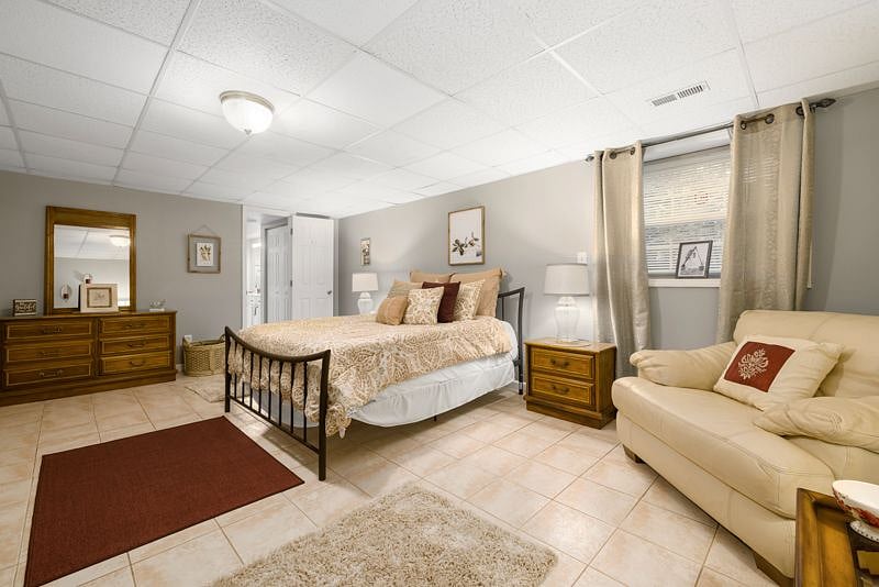 Furnished Finder property 320941_1 photo 8