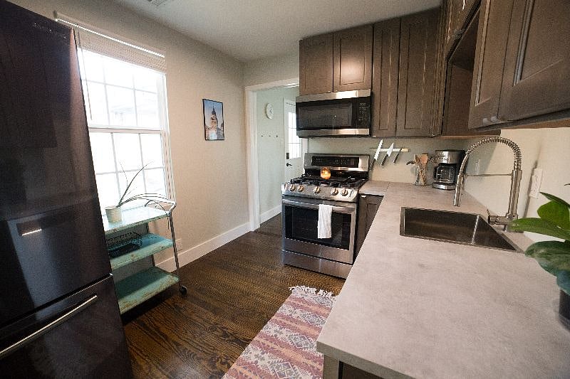 Furnished Finder property 320959_1 photo 5