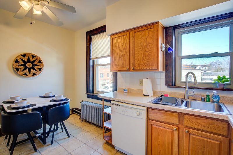 Kitchen and dining area.