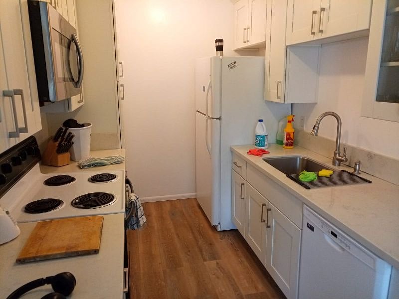 Furnished Finder property 327120_1 photo 13