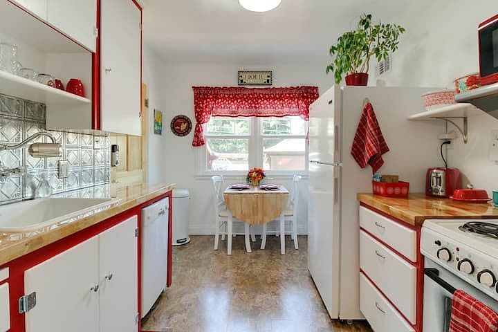 Furnished Finder property 327146_1 photo 9