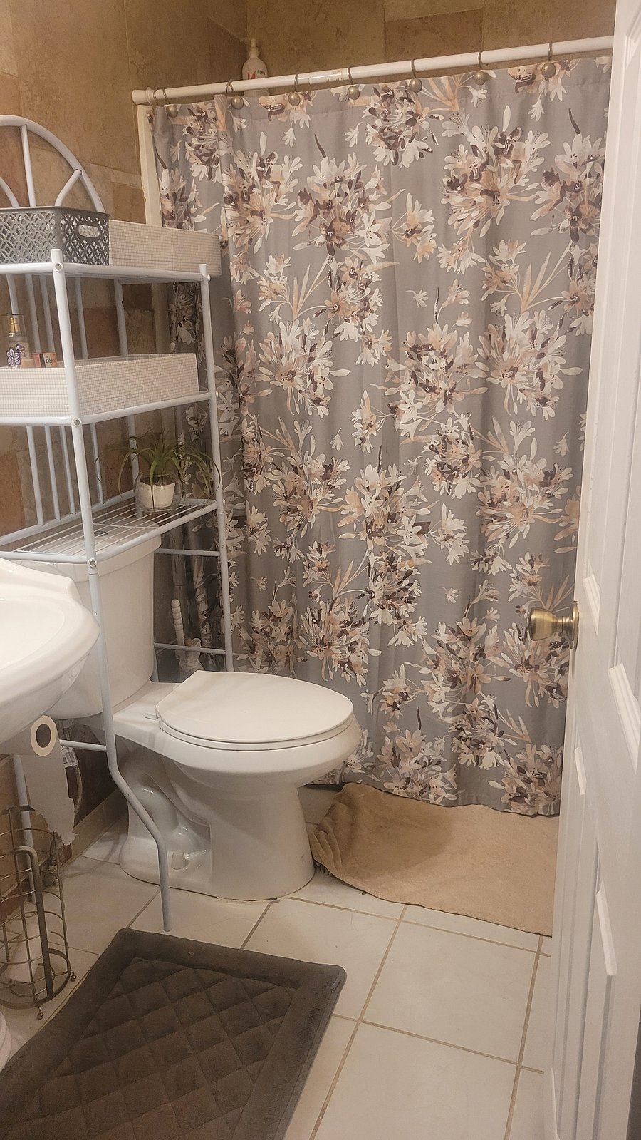 Furnished Finder property 327149_1 photo 6