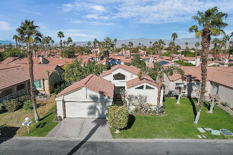 Furnished Finder property 327223_1 photo 17
