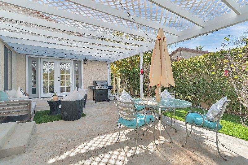 Furnished Finder property 327223_1 photo 22
