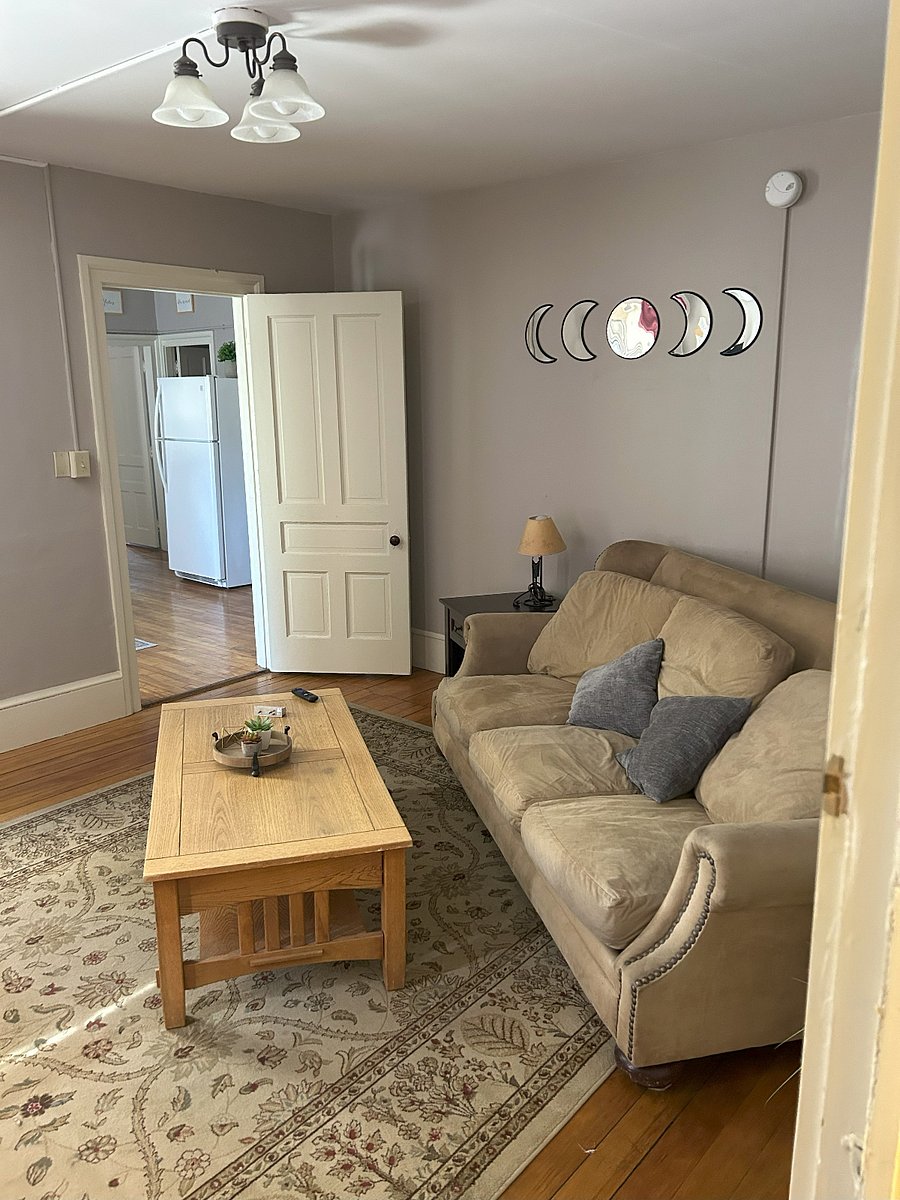 Furnished Finder property 327359_2 photo 7