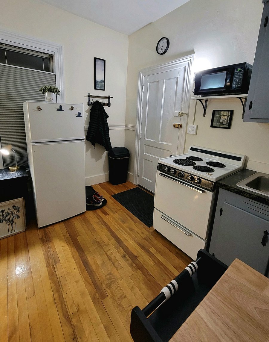Furnished Finder property 327359_3 photo 4
