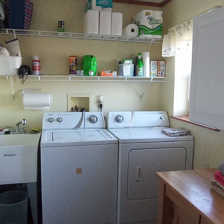Furnished Finder property 327393_1 photo 10