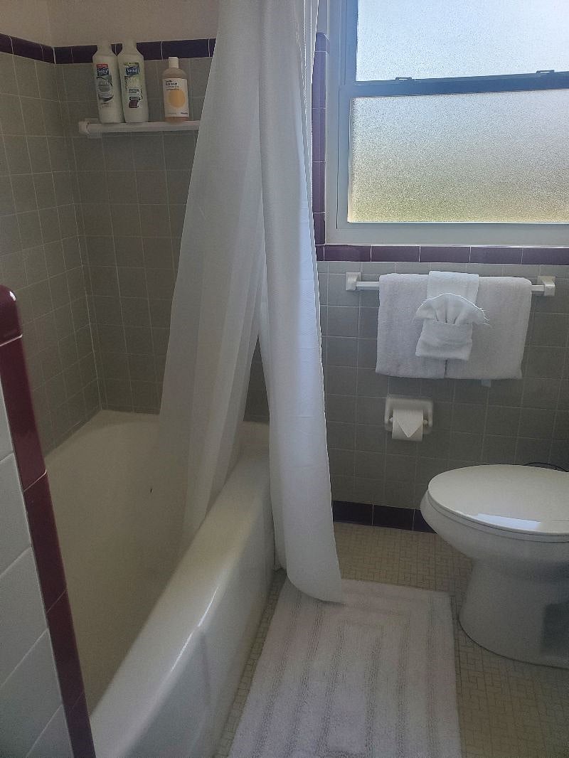 Bathroom in 2 bedroom unit