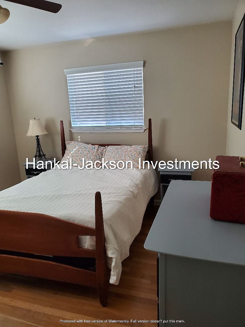 Furnished Finder property 327486_2 photo 5