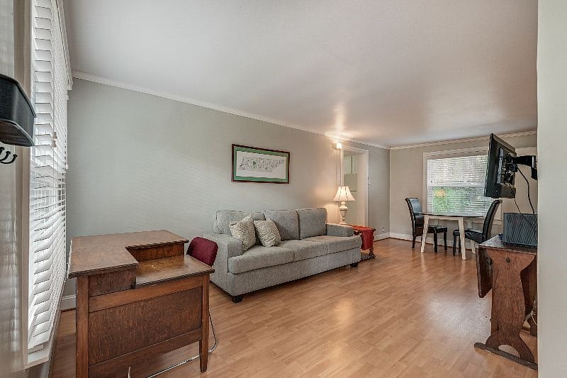 Furnished Finder property 327491_1 photo 4