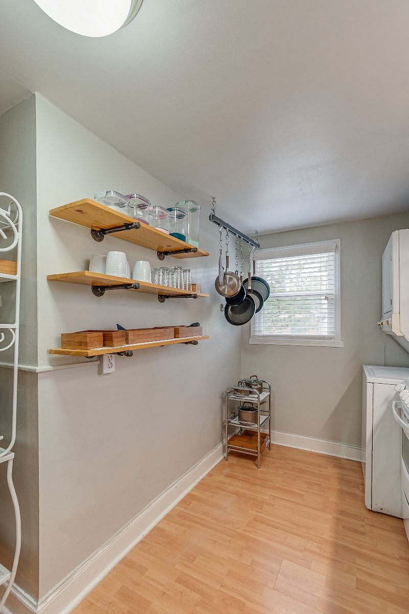 Furnished Finder property 327491_1 photo 14