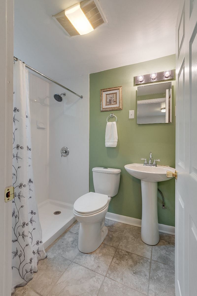 Furnished Finder property 327491_1 photo 19