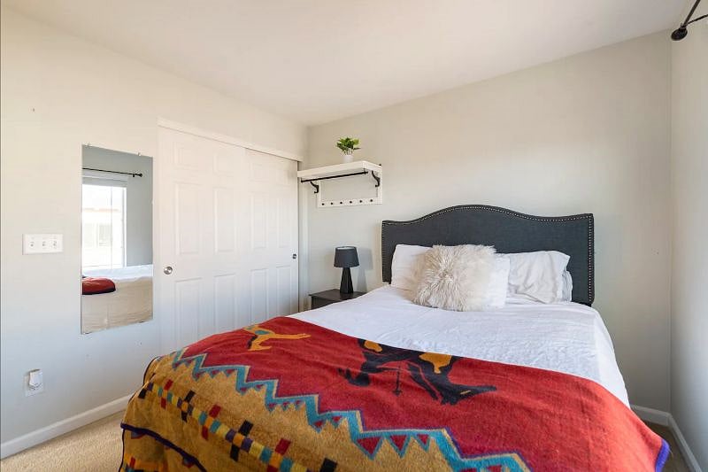 Furnished Finder property 327496_1 photo 12