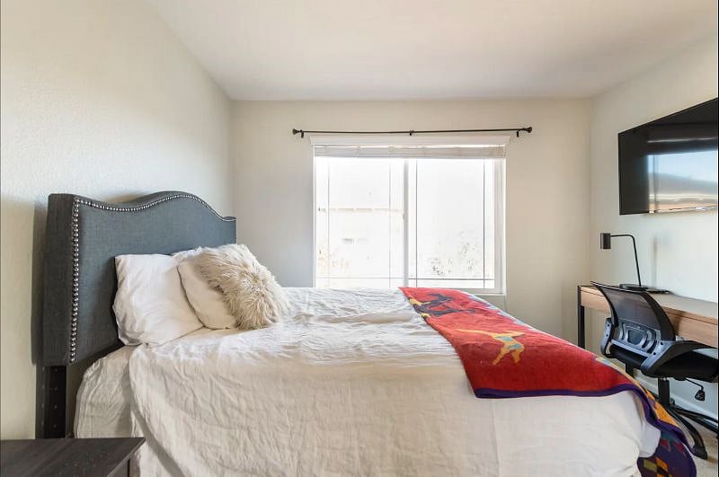 Furnished Finder property 327496_1 photo 14