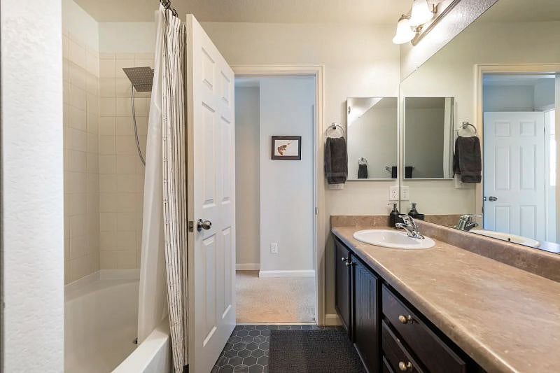Furnished Finder property 327496_1 photo 22
