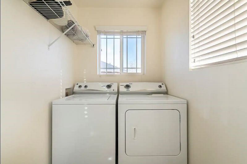 Furnished Finder property 327496_1 photo 24
