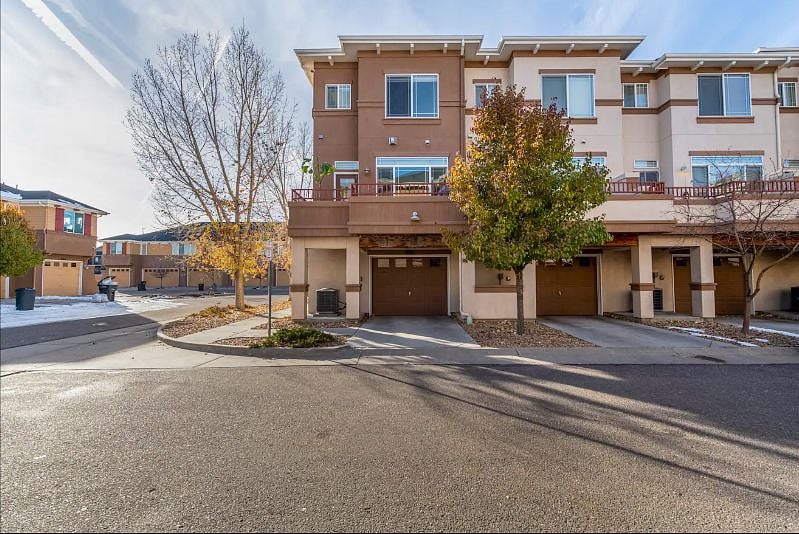 Furnished Finder property 327496_1 photo 26