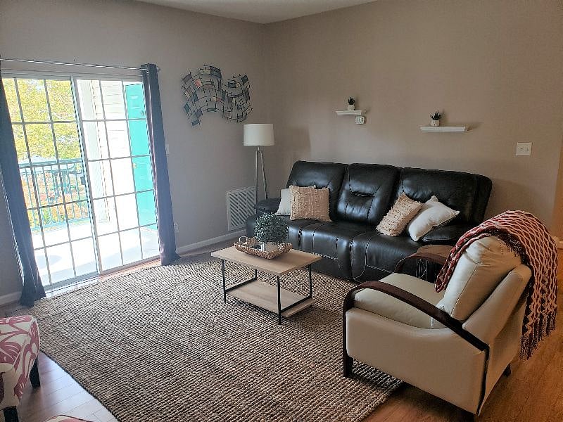 Furnished Finder property 327524_1 photo 10