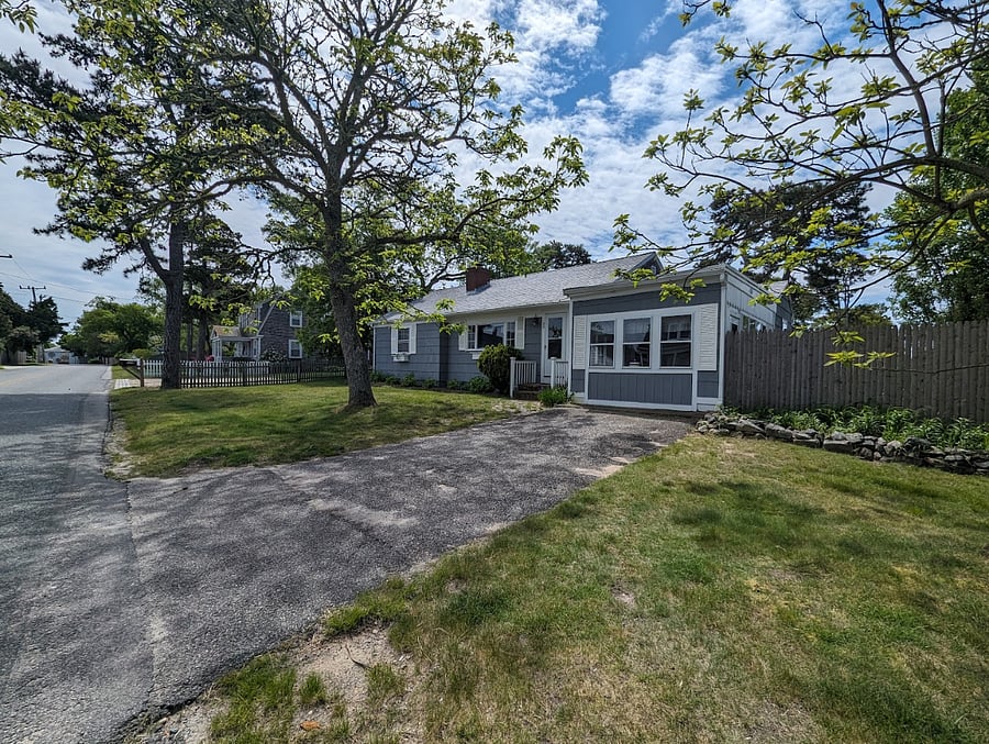 Furnished Finder property 327533_1 photo 3