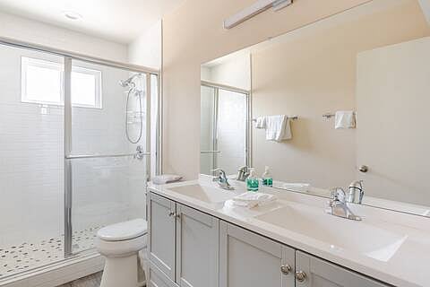 Furnished Finder property 327548_1 photo 15