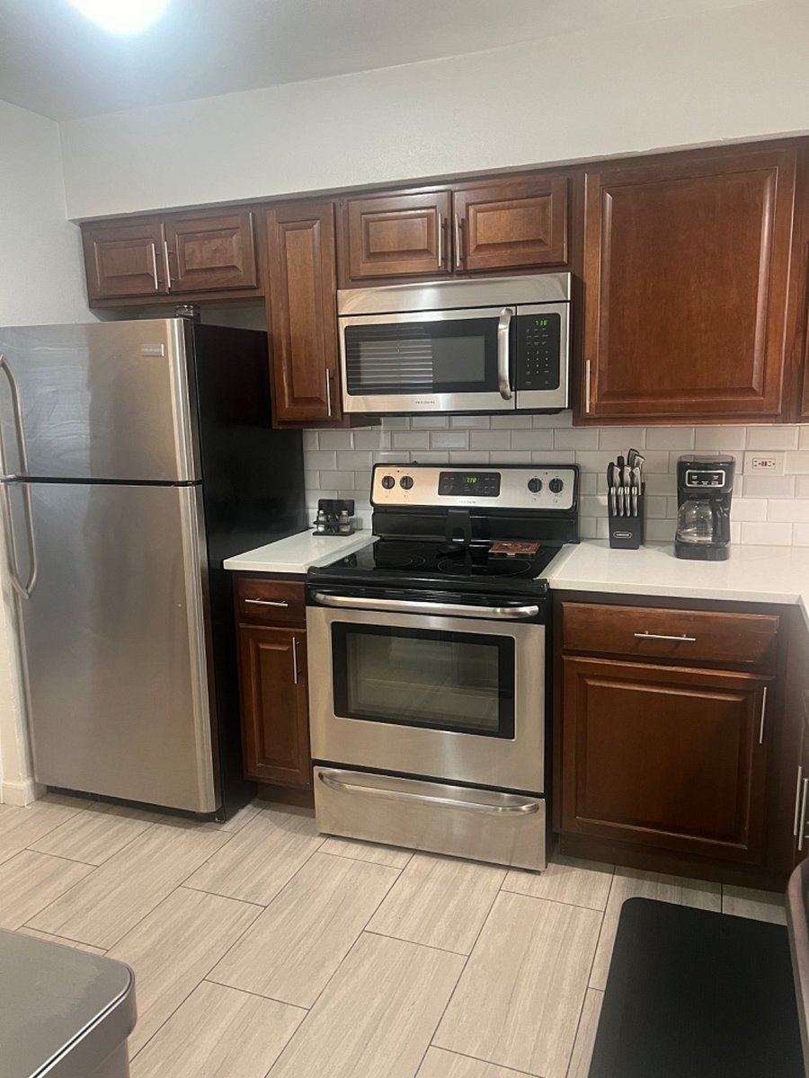 Furnished Finder property 327566_1 photo 3