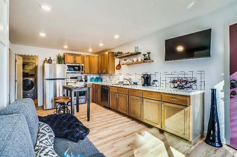 Furnished Finder property 327620_1 photo 4