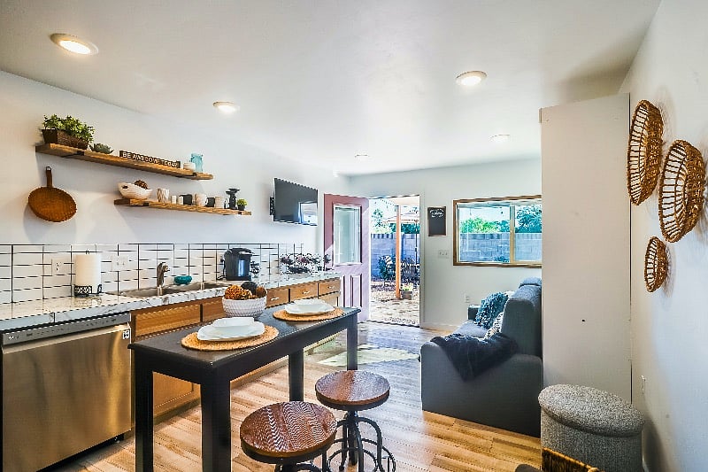 Furnished Finder property 327620_1 photo 8