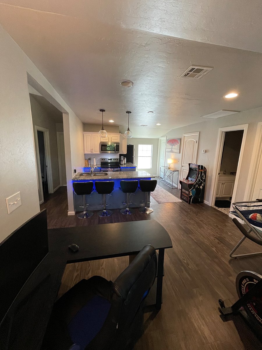Furnished Finder property 327623_1 photo 4