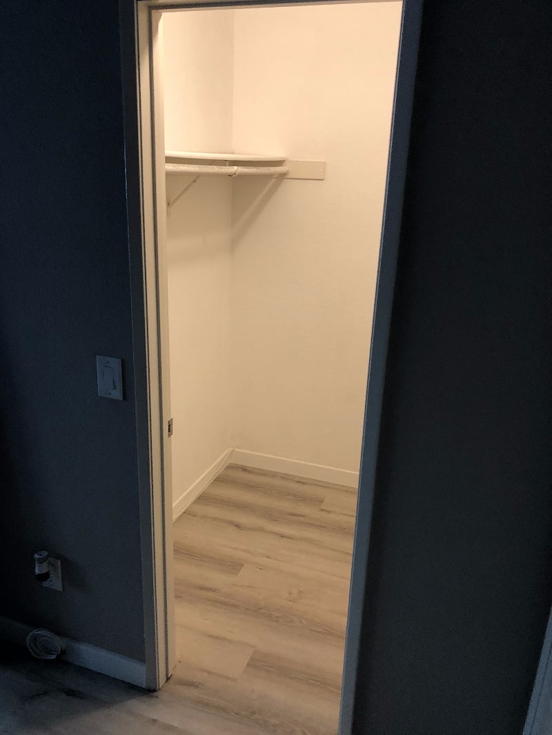 Walk in Closet