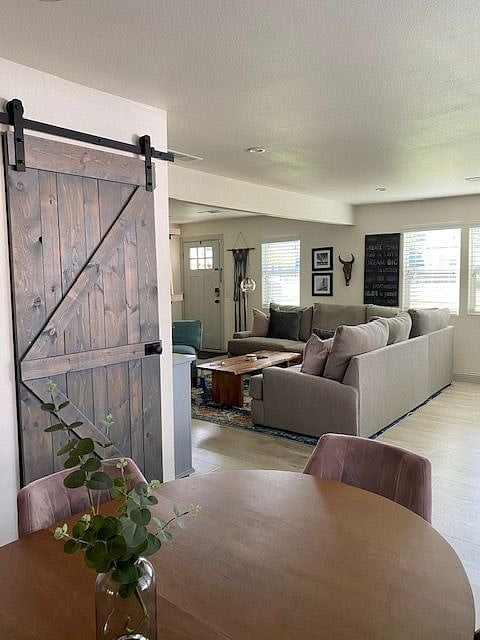 Furnished Finder property 327697_1 photo 17