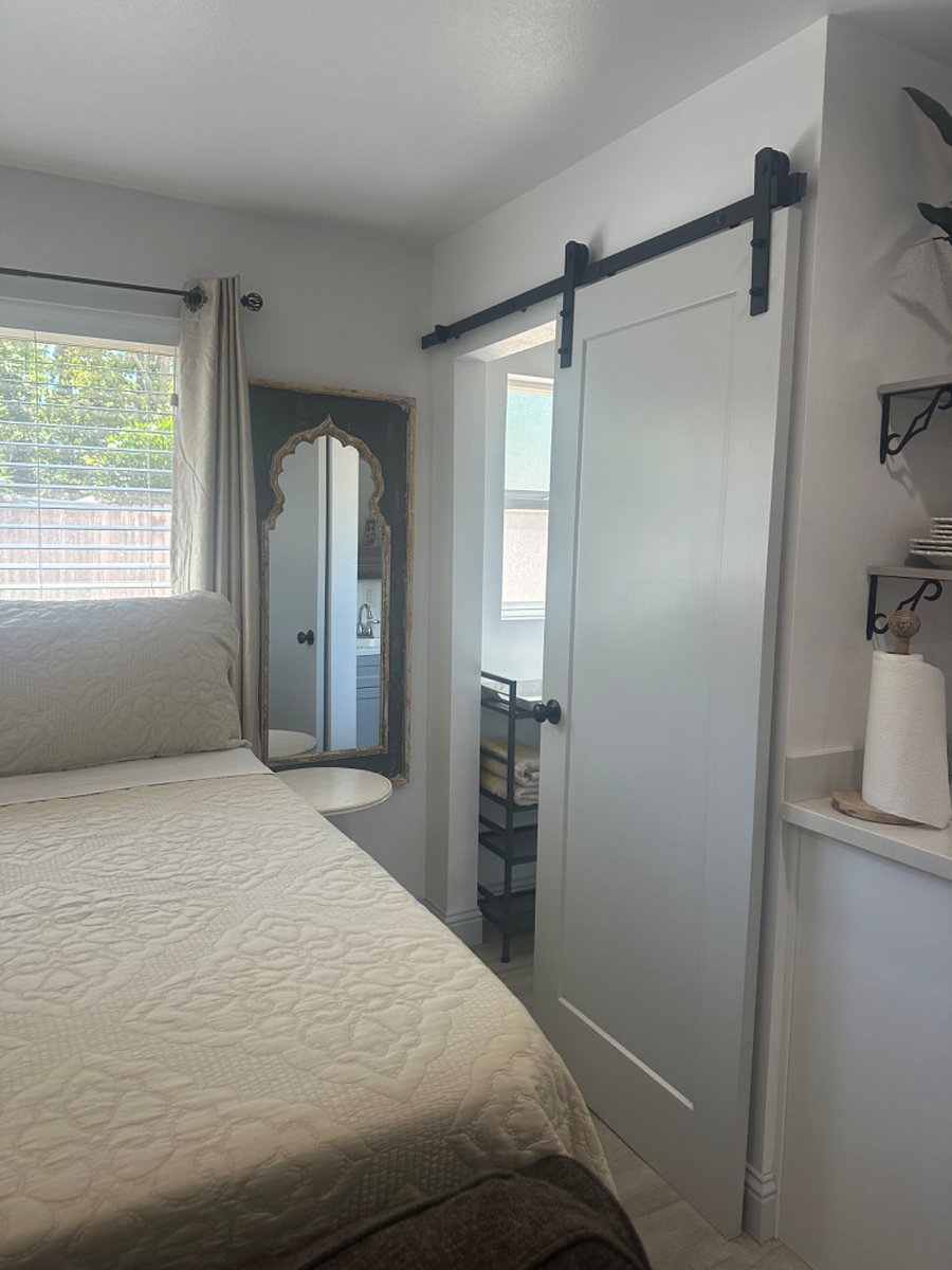 Furnished Finder property 327697_2 photo 9