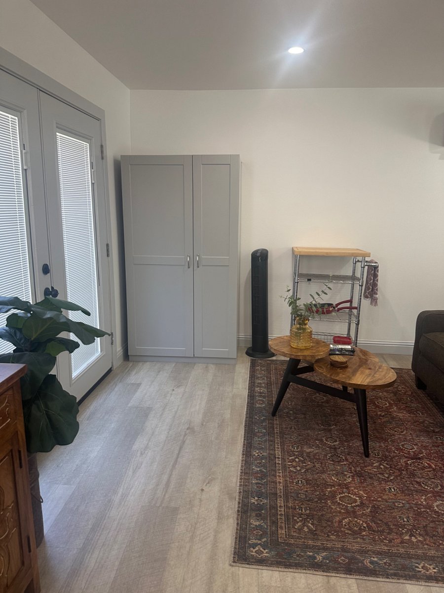 Furnished Finder property 327697_2 photo 8