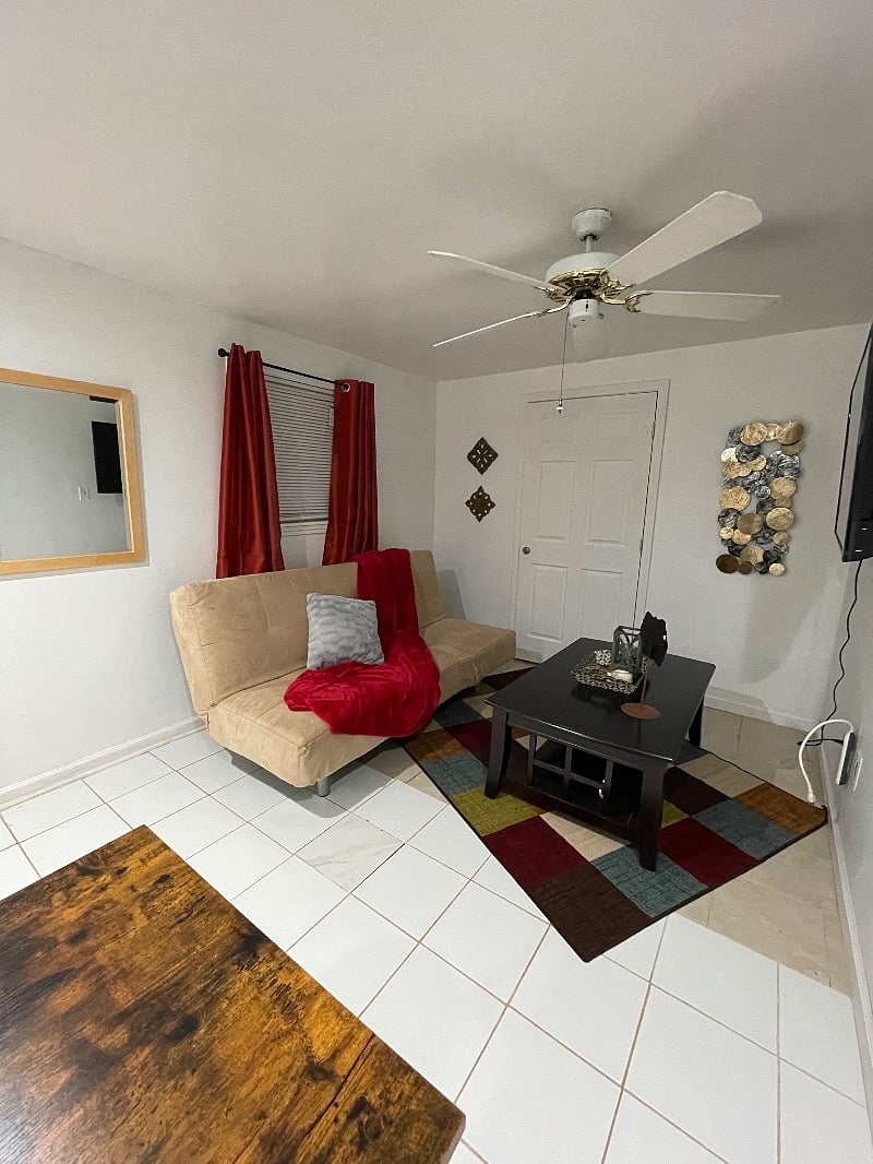 Property 327778_2
An additional unit
