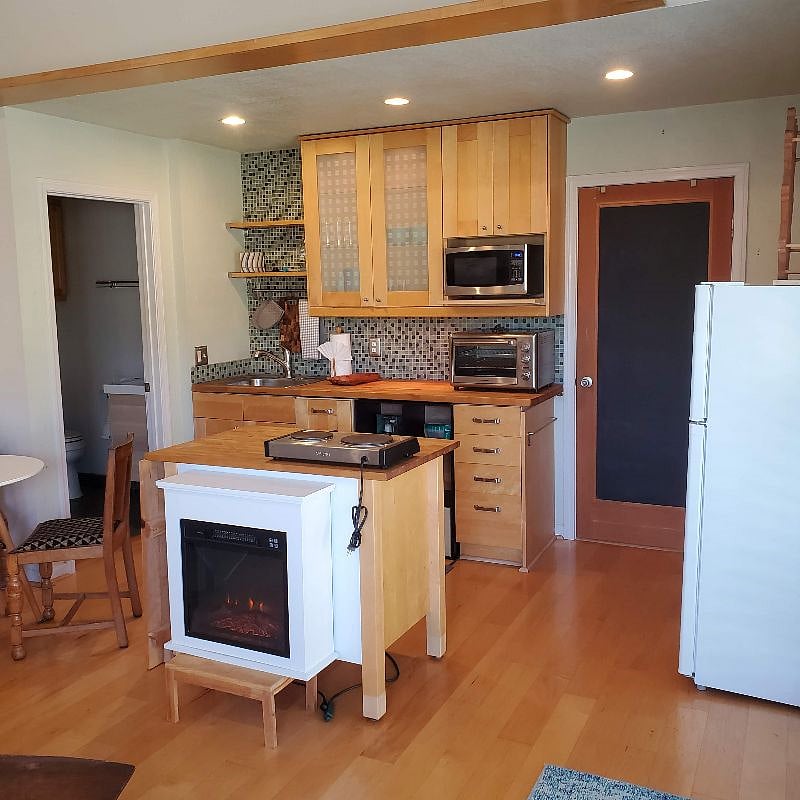 Furnished Finder property 327798_1 photo 15