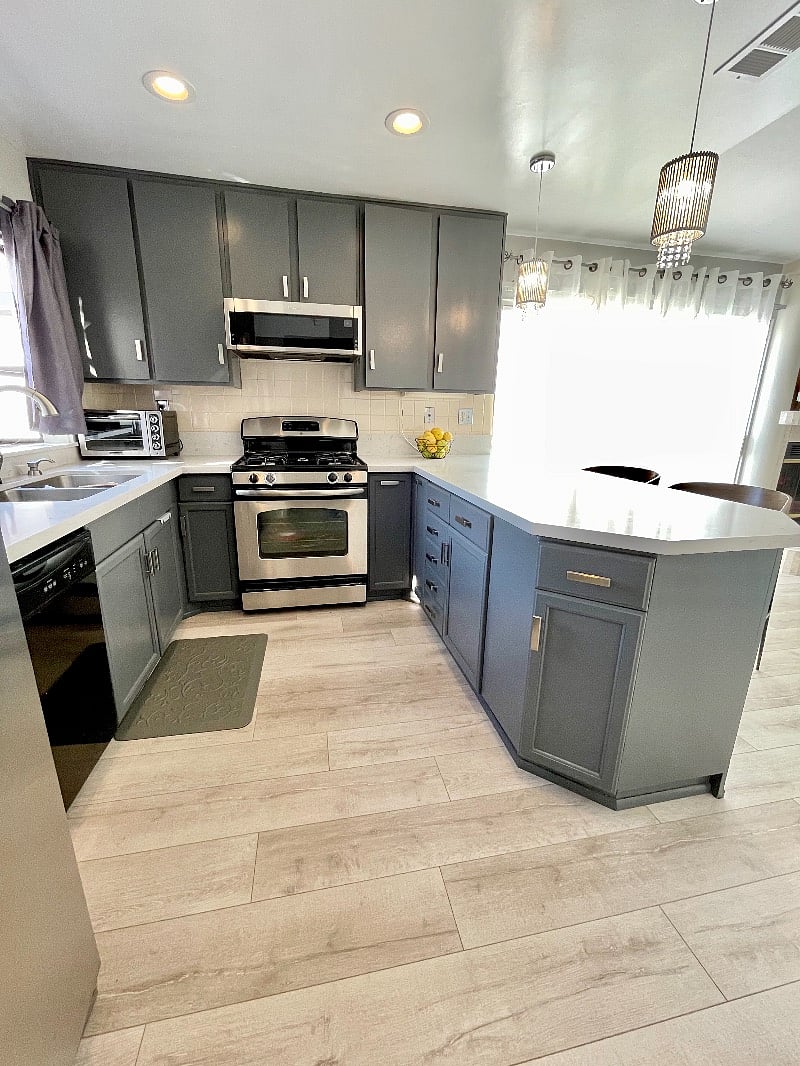 Furnished Finder property 327810_1 photo 4