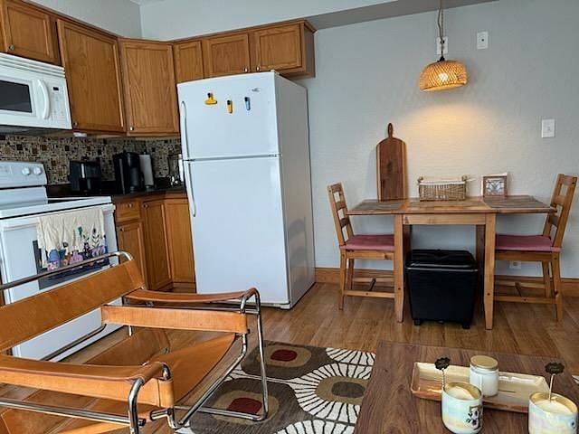 Furnished Finder property 327828_1 photo 3