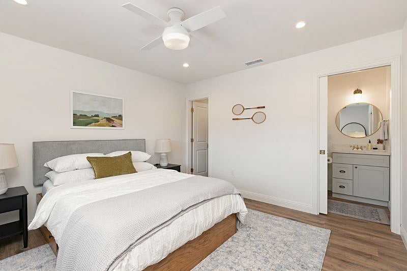 Furnished Finder property 327838_1 photo 15