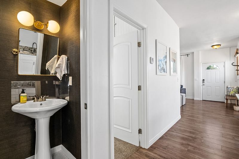 Furnished Finder property 327838_2 photo 9