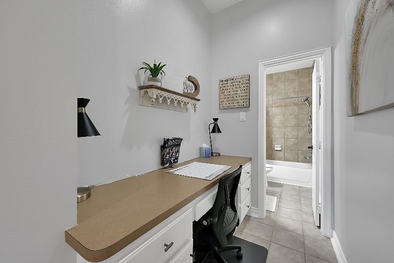 Furnished Finder property 327860_1 photo 40