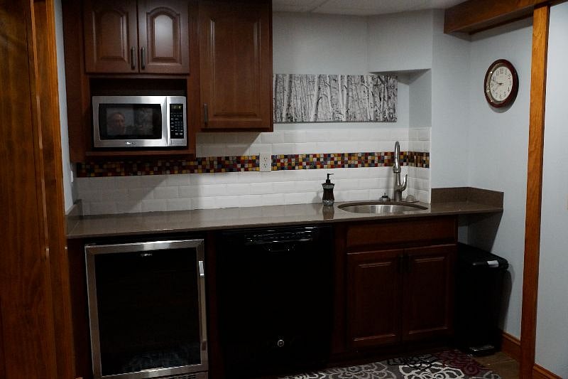 Furnished Finder property 327883_1 photo 3