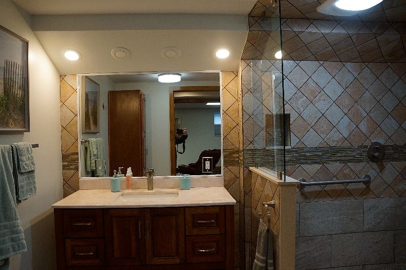 Furnished Finder property 327883_1 photo 8