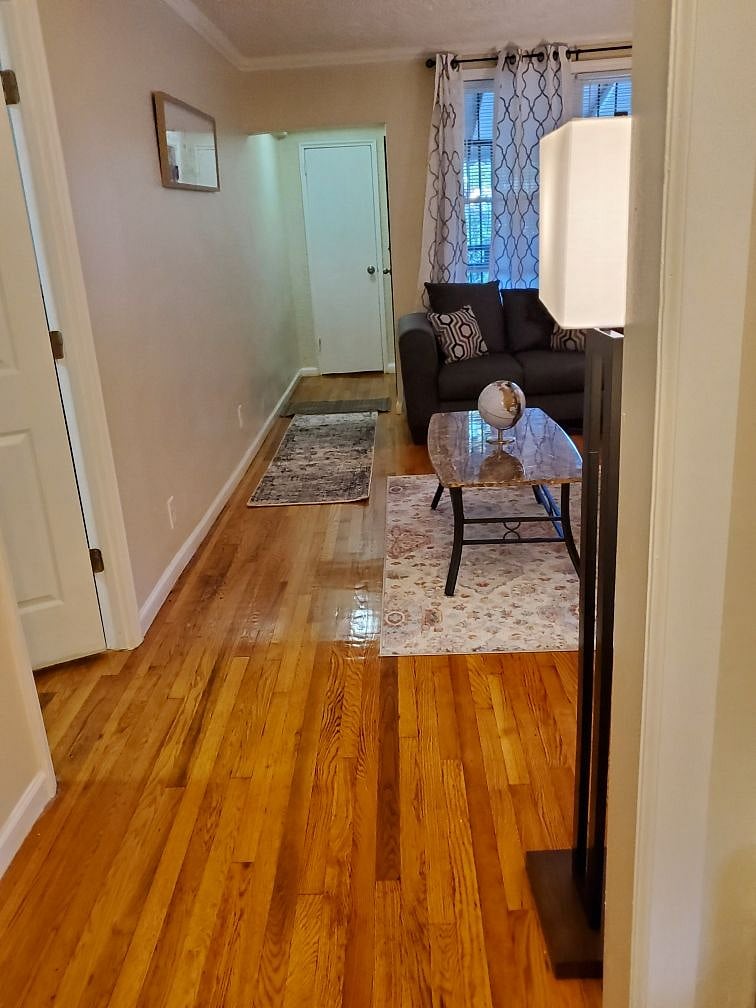 Furnished Finder property 327900_1 photo 4