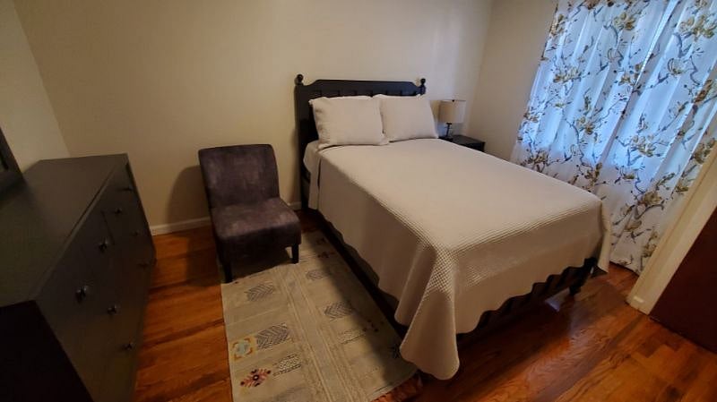 Furnished Finder property 327900_1 photo 3