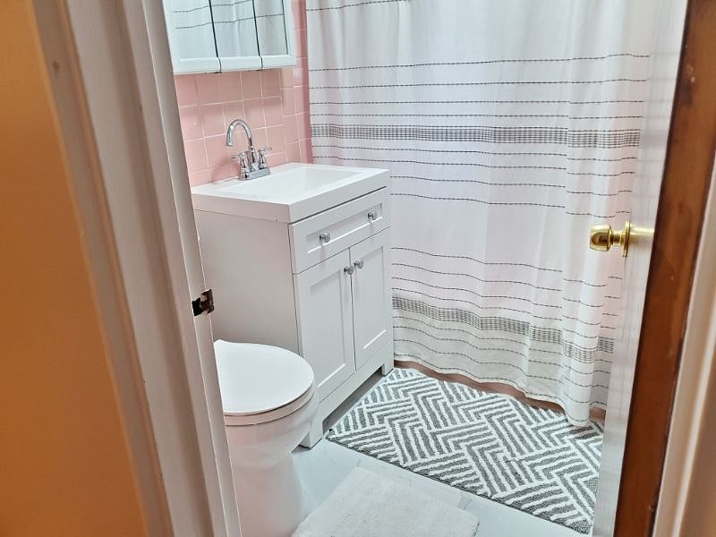 Furnished Finder property 327900_1 photo 7