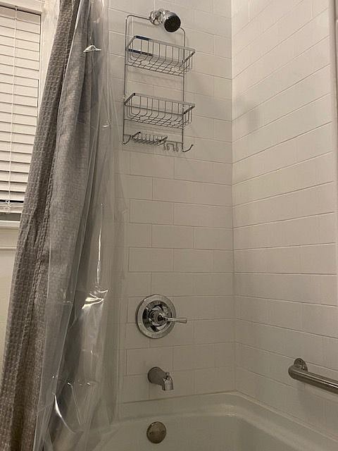 Furnished Finder property 327909_1 photo 15