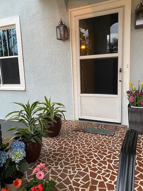 Furnished Finder property 327909_1 photo 3