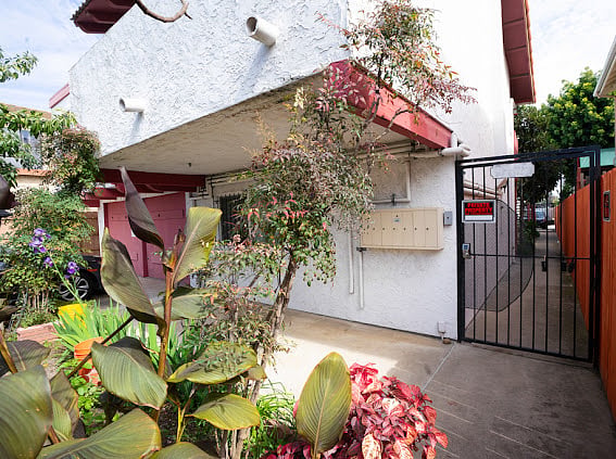 Furnished Finder property 328030_1 photo 24
