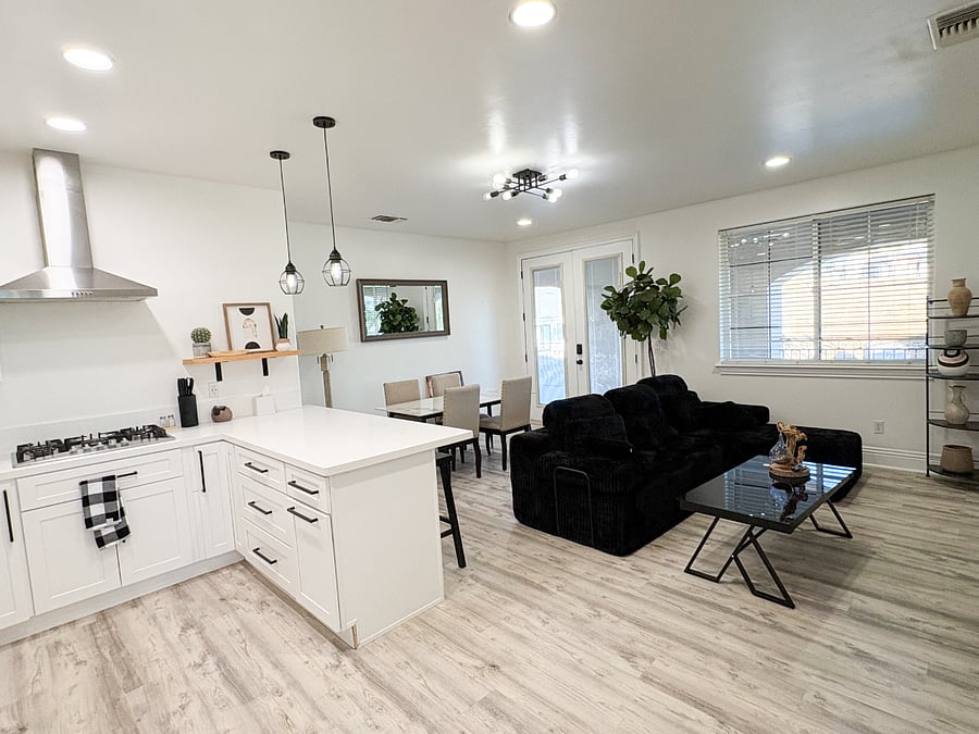 Furnished Finder property 328041_2 photo 8