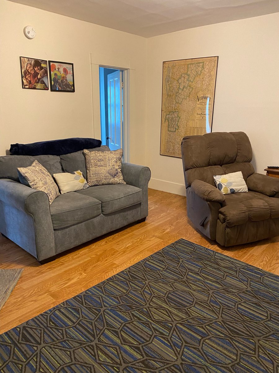 Furnished Finder property 328047_1 photo 2